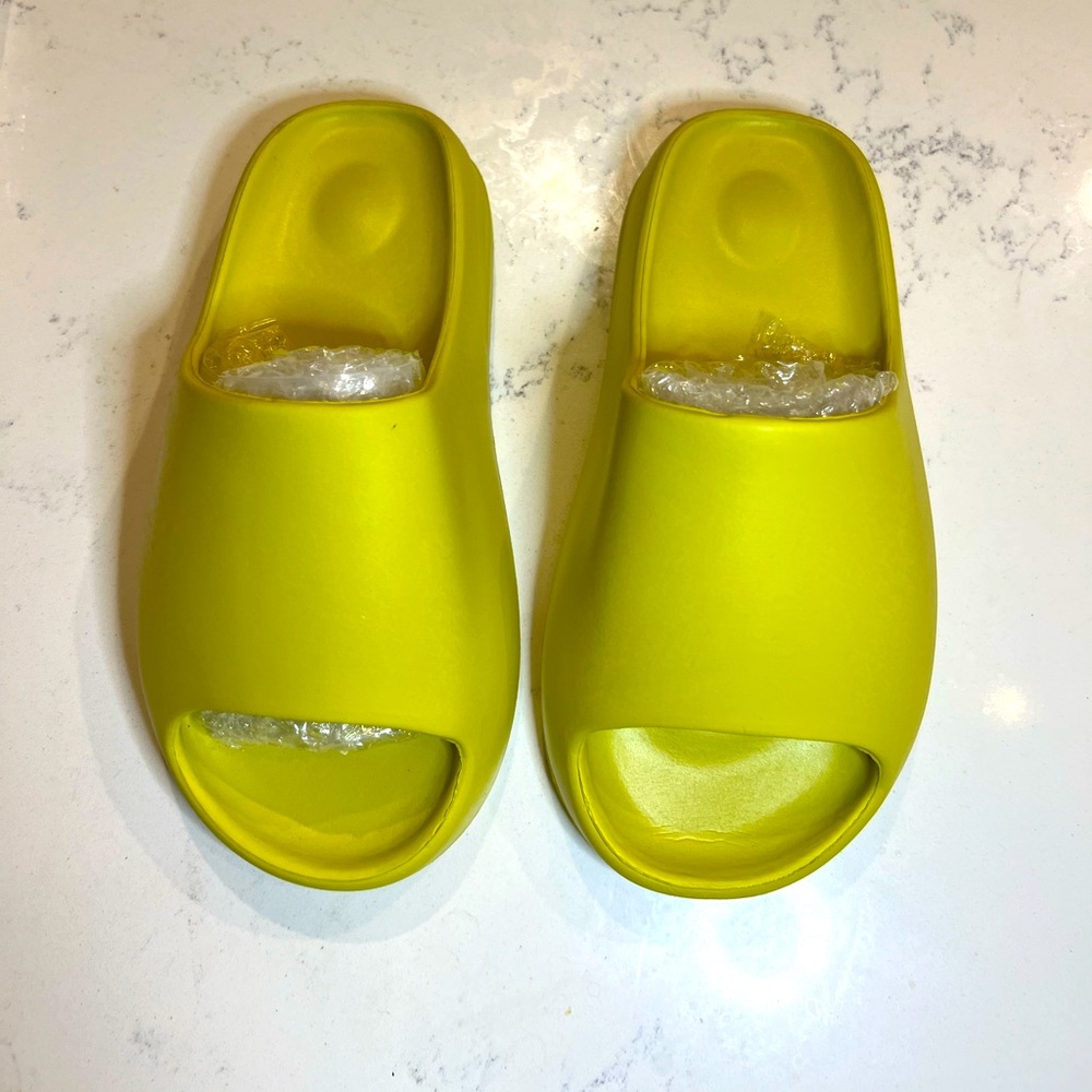 Rubber slides
